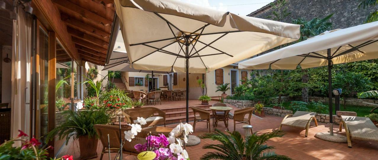 B&B Casa Benamati By Kelly マルチェージネ エクステリア 写真