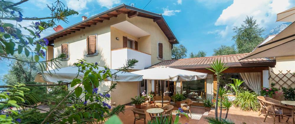 B&B Casa Benamati By Kelly マルチェージネ エクステリア 写真